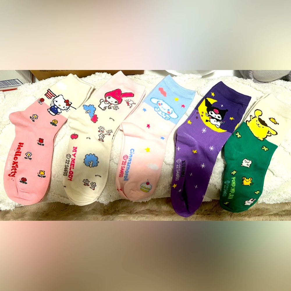 LOW START Hello Kitty & Friends Socks Set